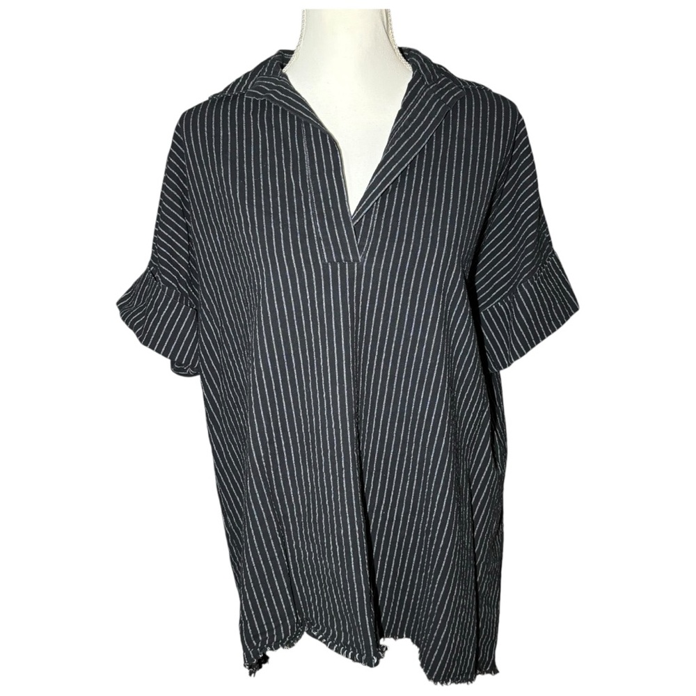 Umgee Women's Small Striped Oversized Tunic‎ Distressed Short Sleeve Collared